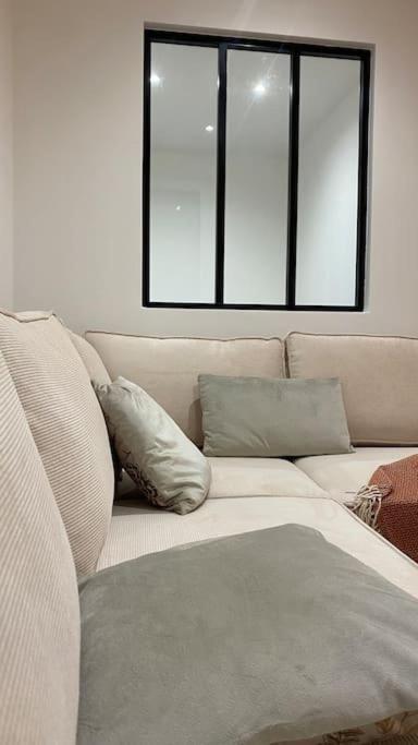 Nice And Cosy Flat Near Geneva Or Annecy Bellegarde-sur-Valserine Bagian luar foto