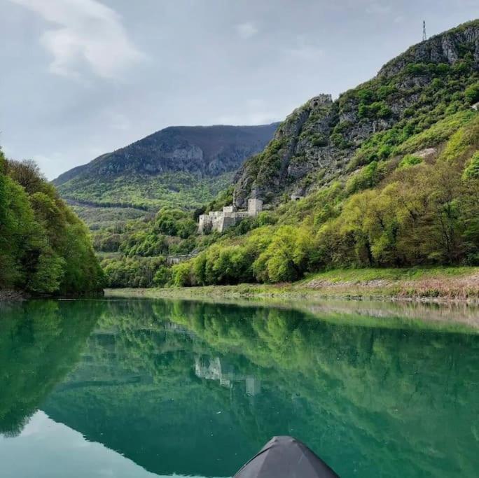Nice And Cosy Flat Near Geneva Or Annecy Bellegarde-sur-Valserine Bagian luar foto